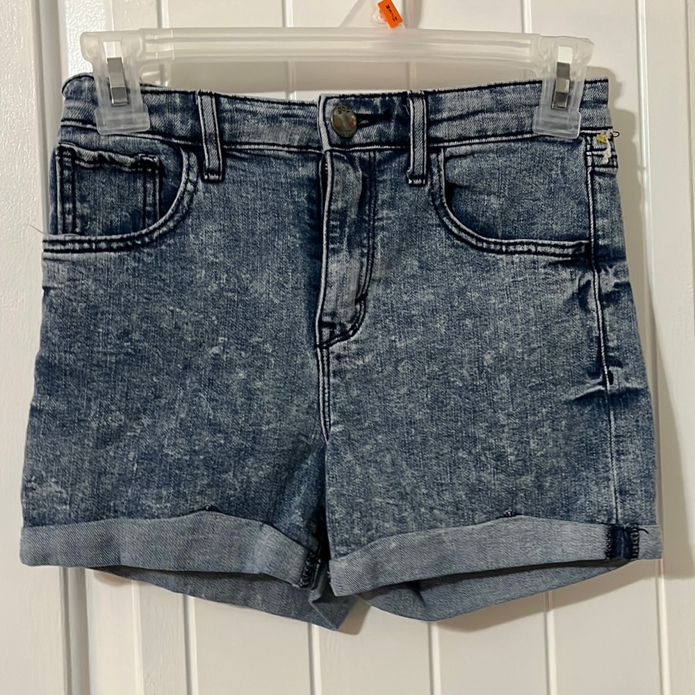 gap blue jean shorts